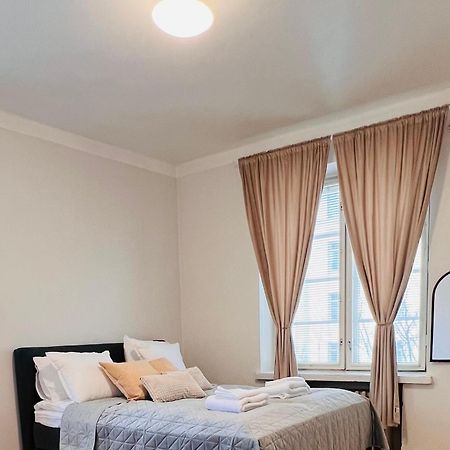 Your Chic Vibrant Airbnb Хелзинки Екстериор снимка