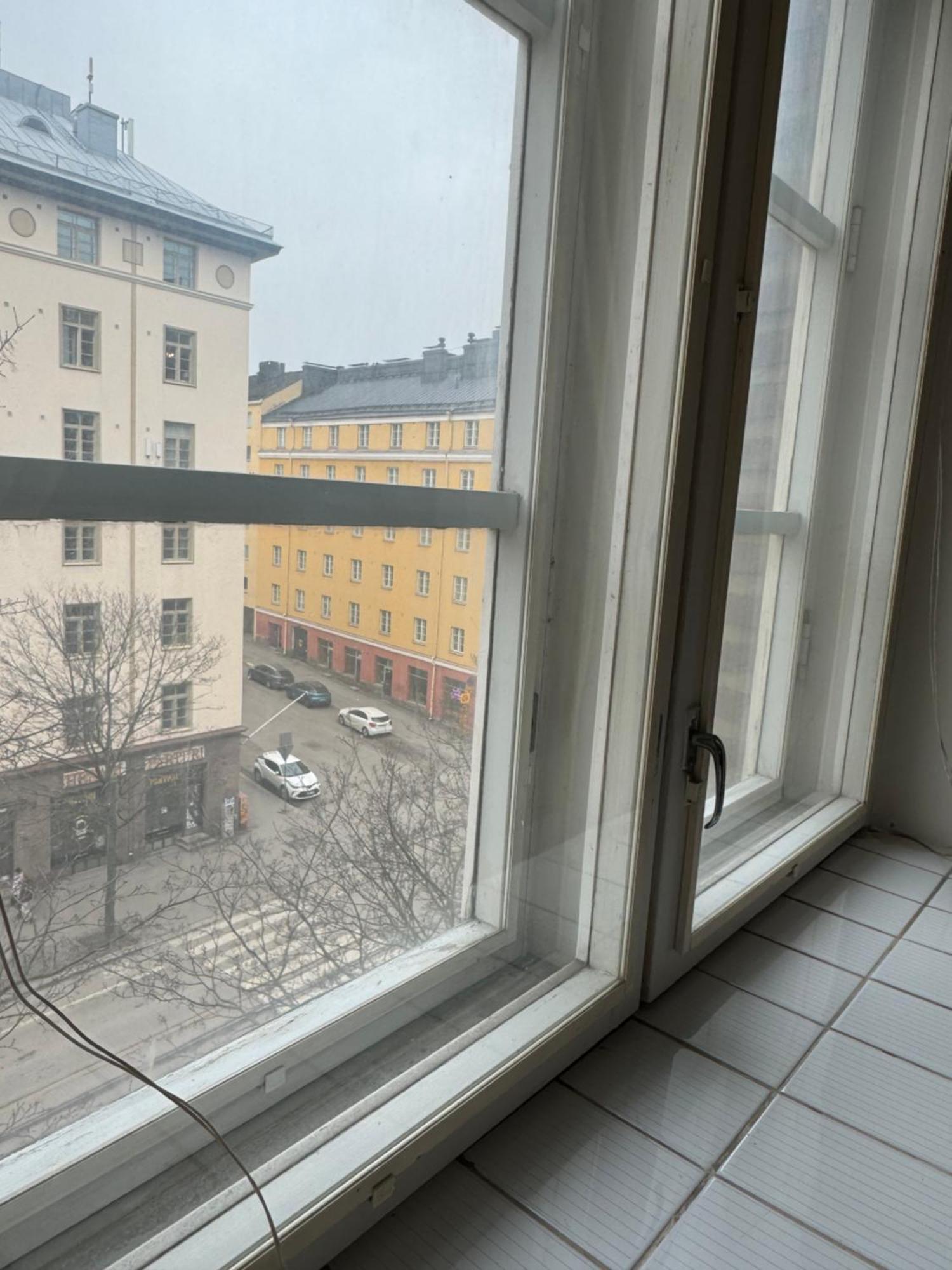 Your Chic Vibrant Airbnb Хелзинки Екстериор снимка
